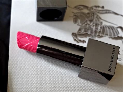 burberry lip glow 4|Burberry makeup.